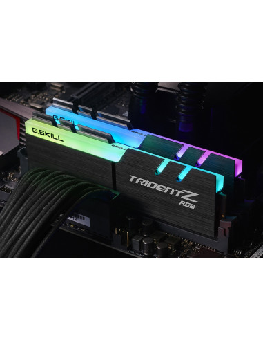 16GB (2x8GB) Trident Z RGB 3,2GHz