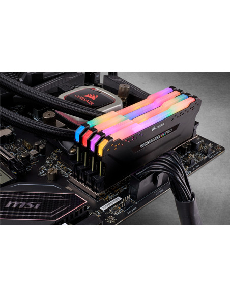 32GB - 8GBx4 3600 MHz RGB