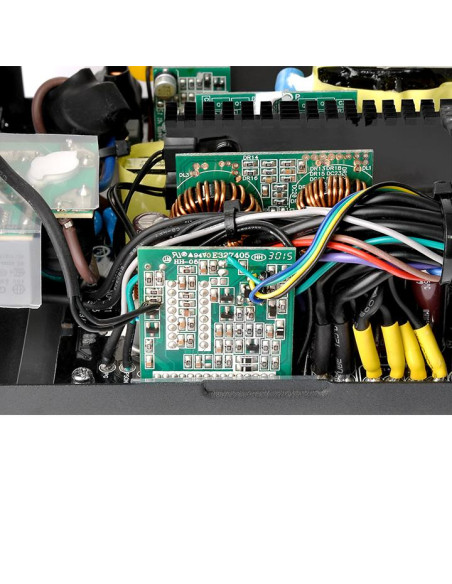 650W Toughpower Grand RGB 80+ Gold Full Modular 100% Japanese Capacitors